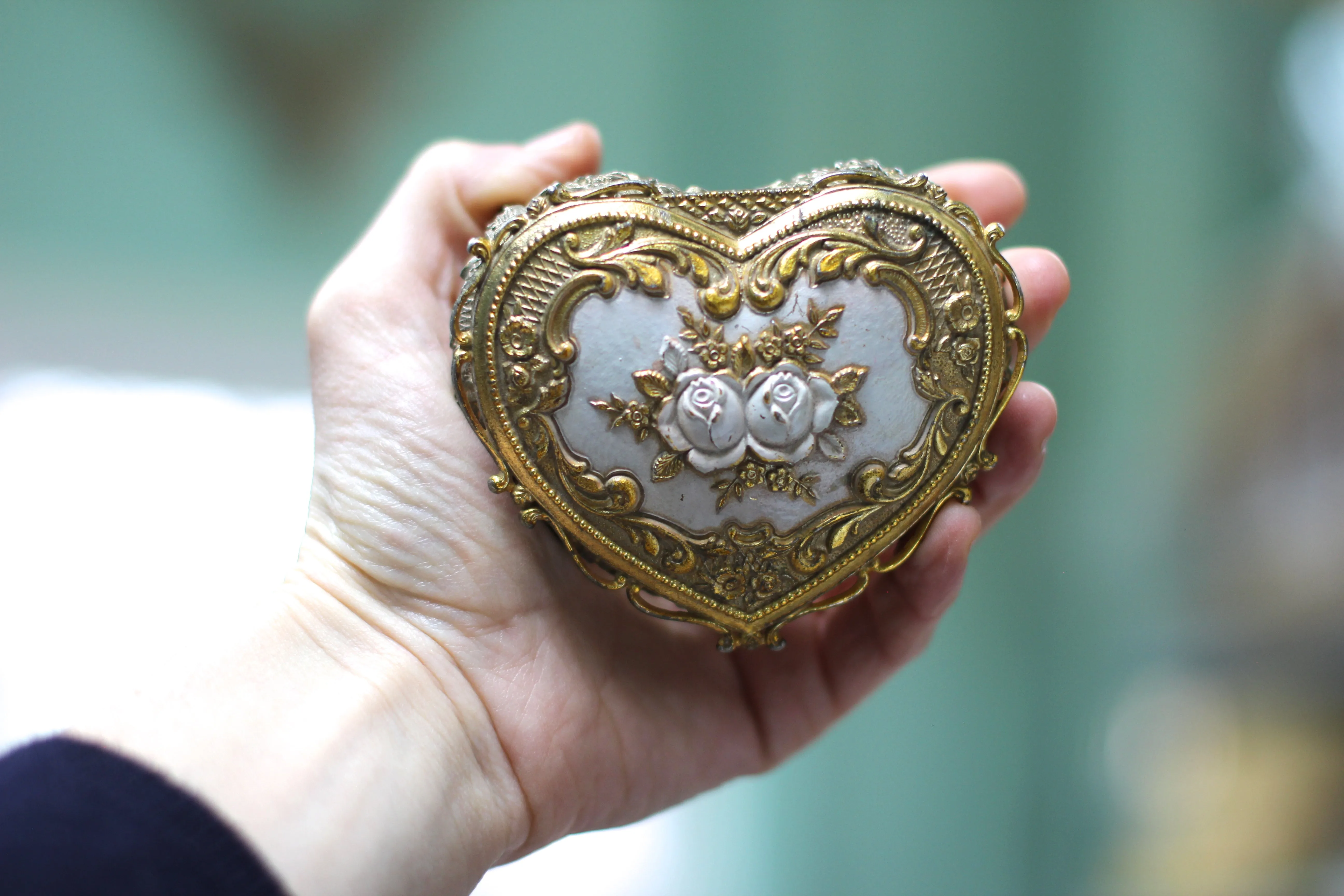 Antique Heart Shaped Gold White Jewelry Box