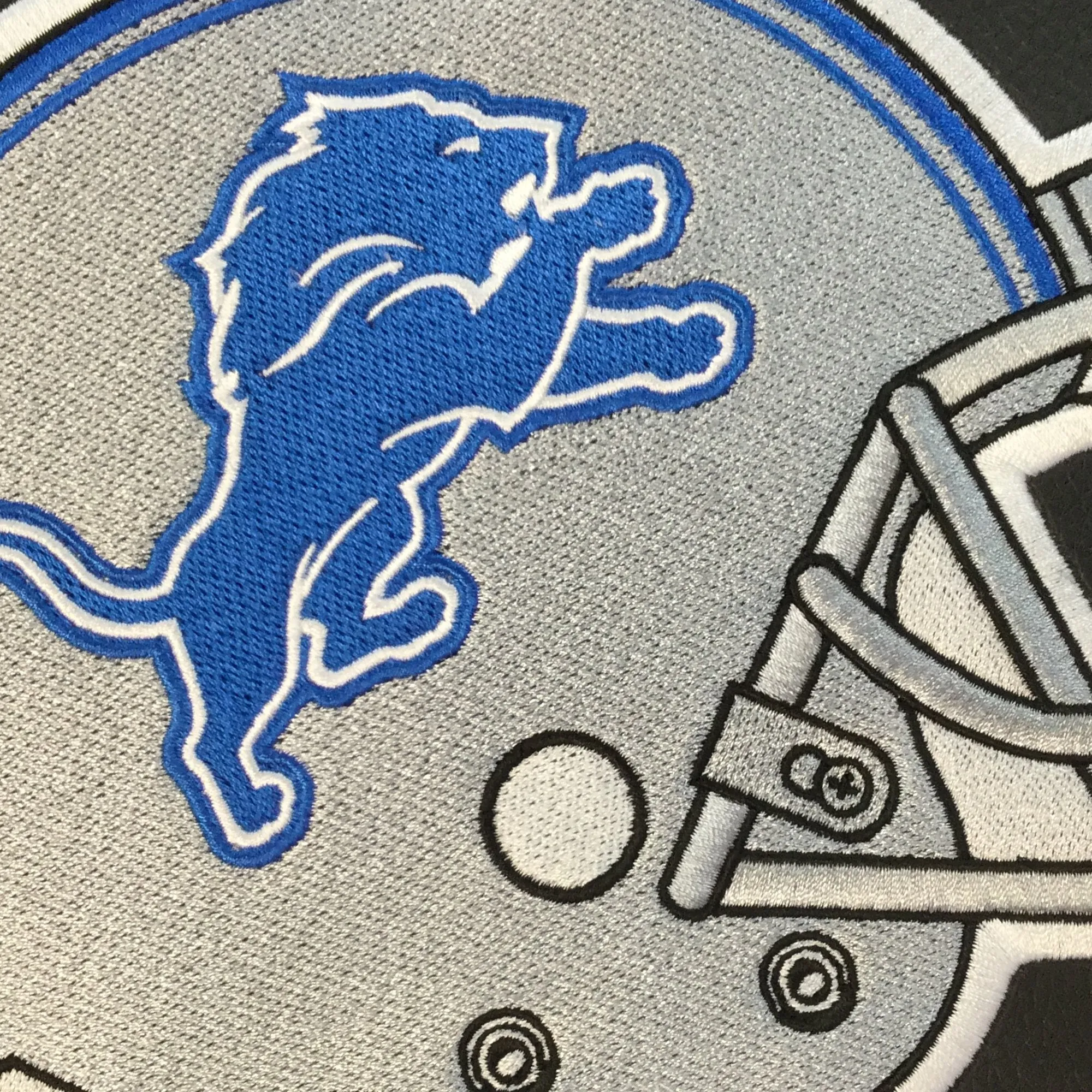 Game Rocker 100 with  Detroit Lions Helmet Logo