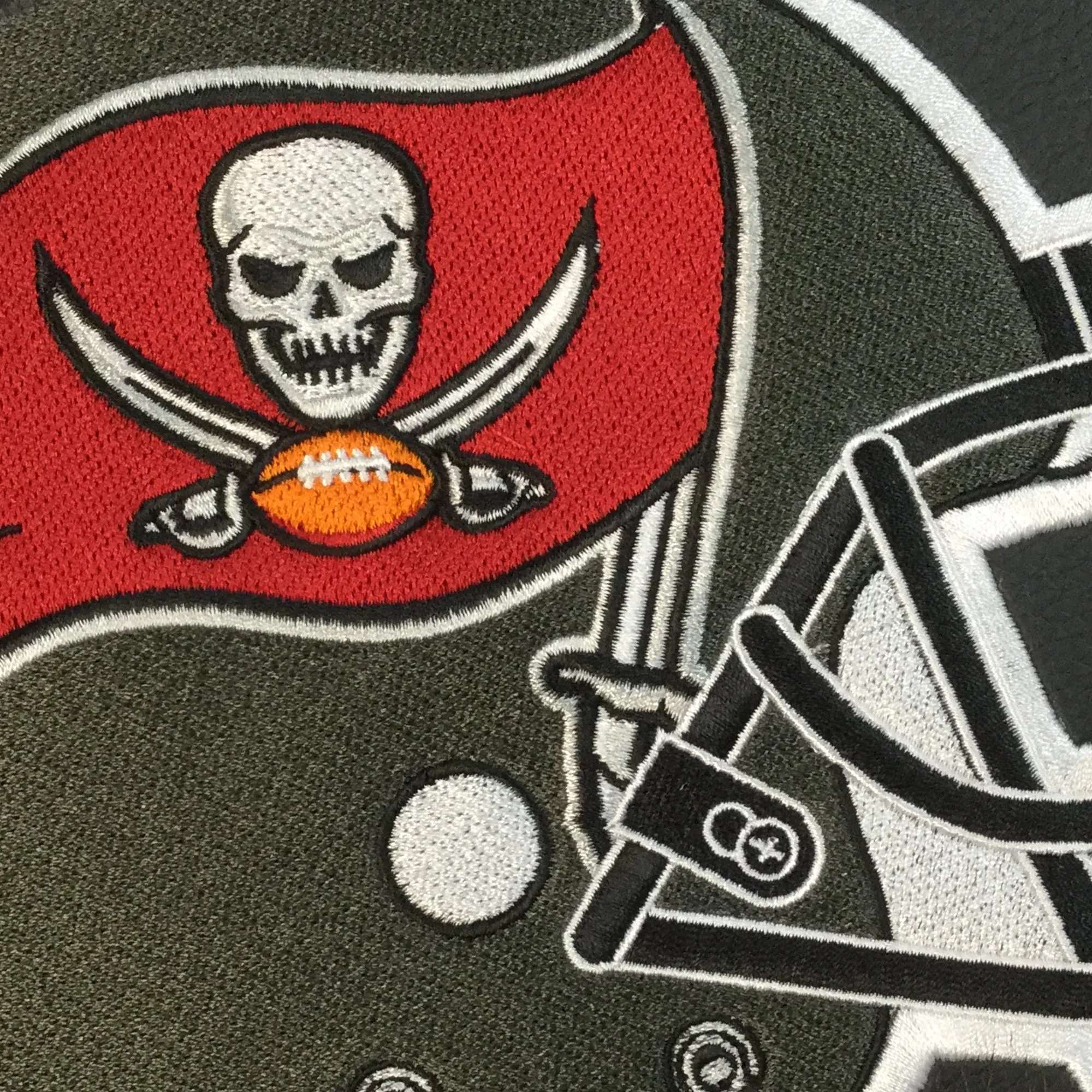 Game Rocker 100 with  Tampa Bay Buccaneers Helmet Logo