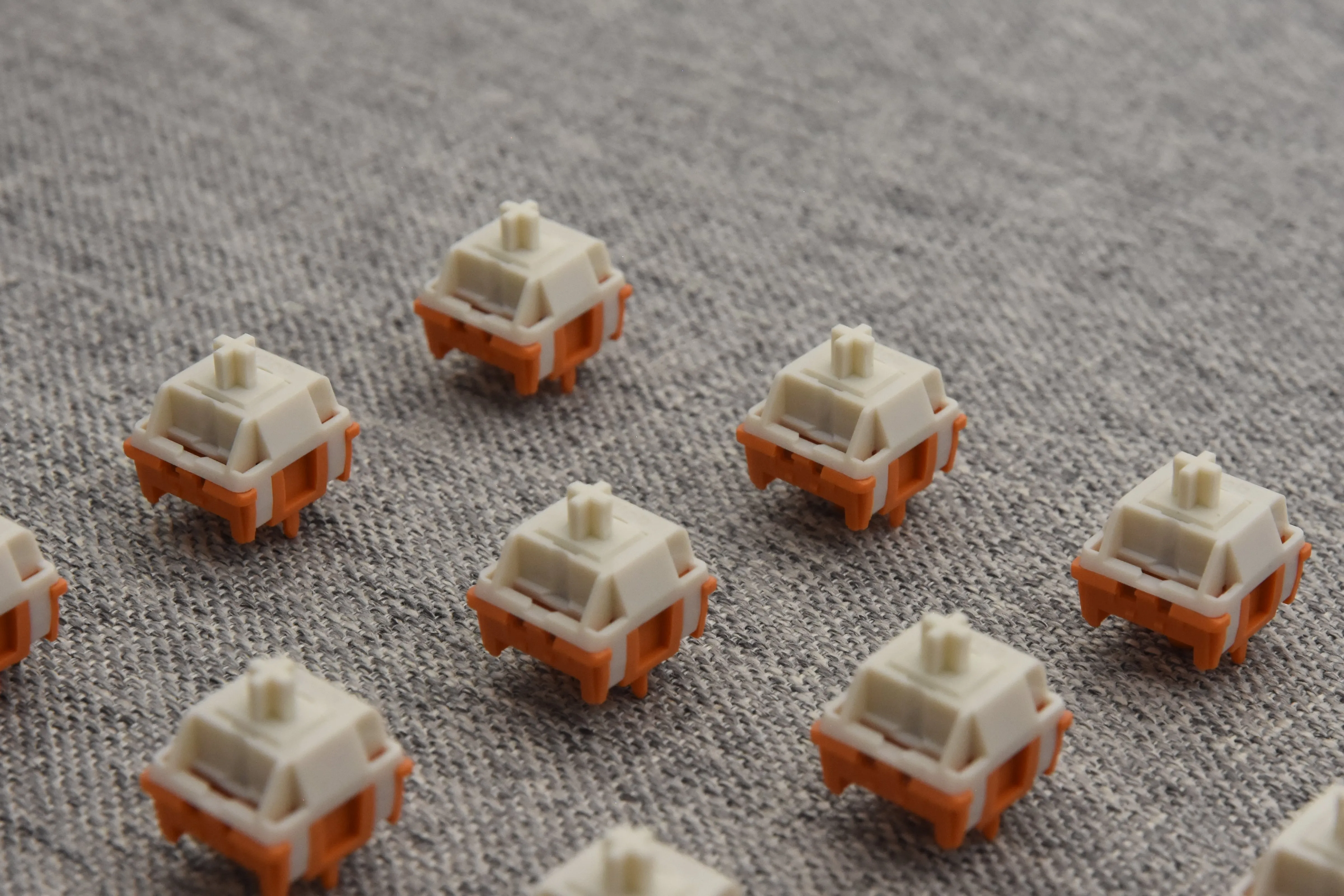 HMX VINTAGE CITRUS LINEAR SWITCH FACTORY LUBED EDITION (10PCS)