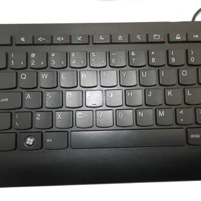 IBM Lenovo KU-0989 Slim USB Brazilian Portuguese Keyboard 54Y9255