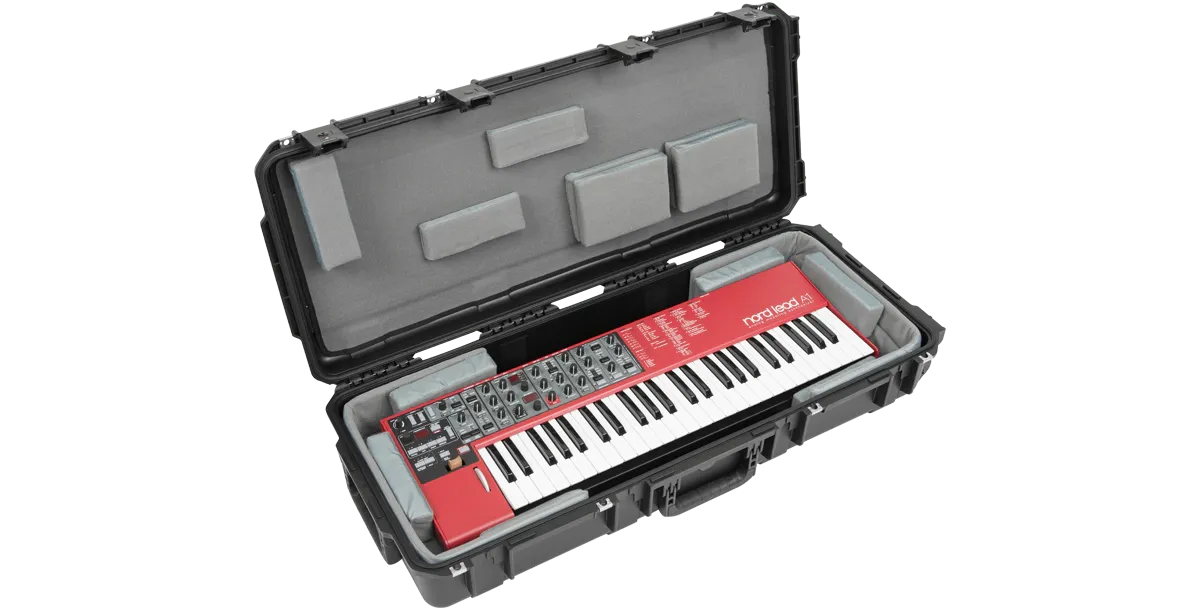 SKB iSeries 3614-6 49-note Keyboard Case