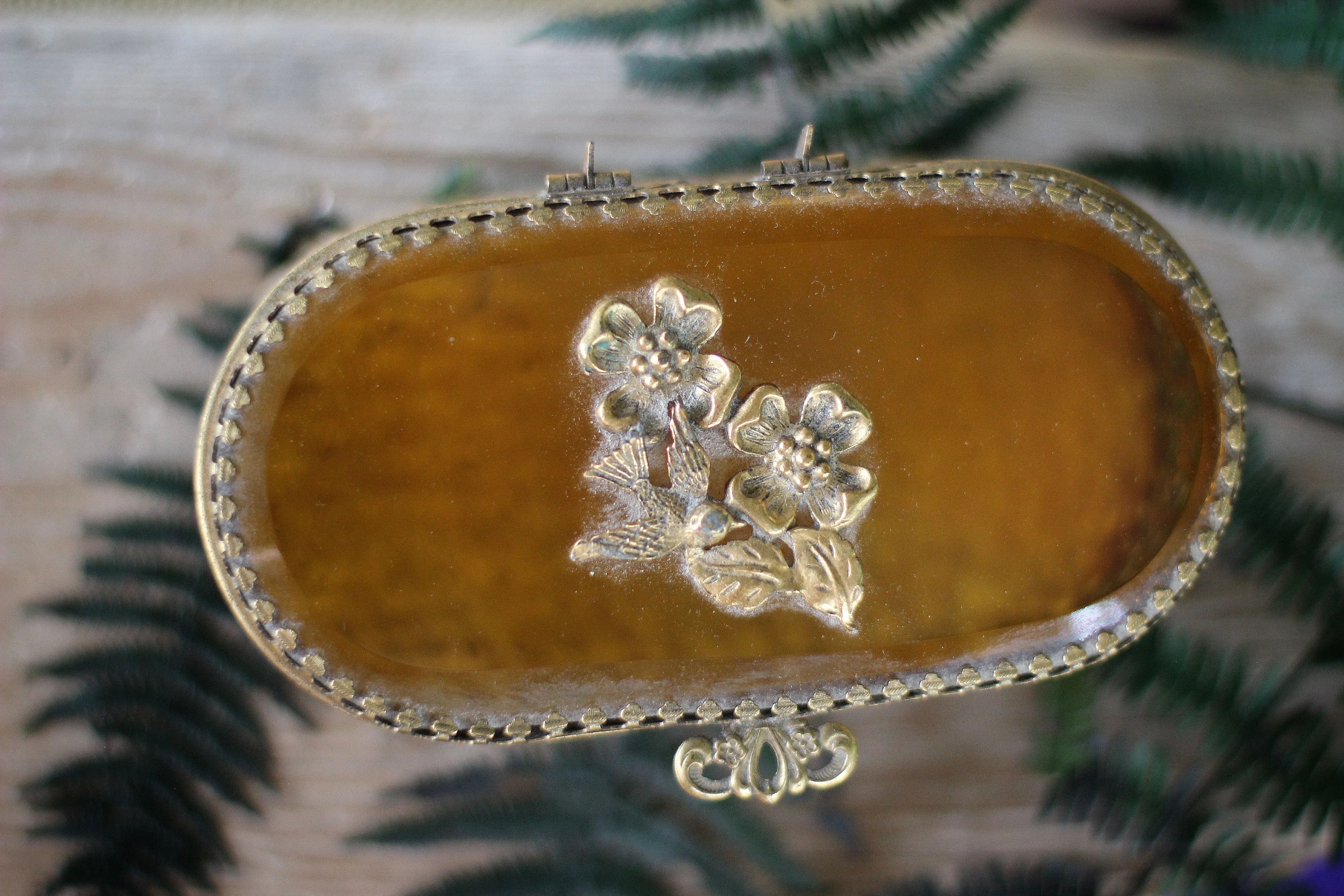 Vintage Amber Glass Bird Dogwood Jewelry Casket