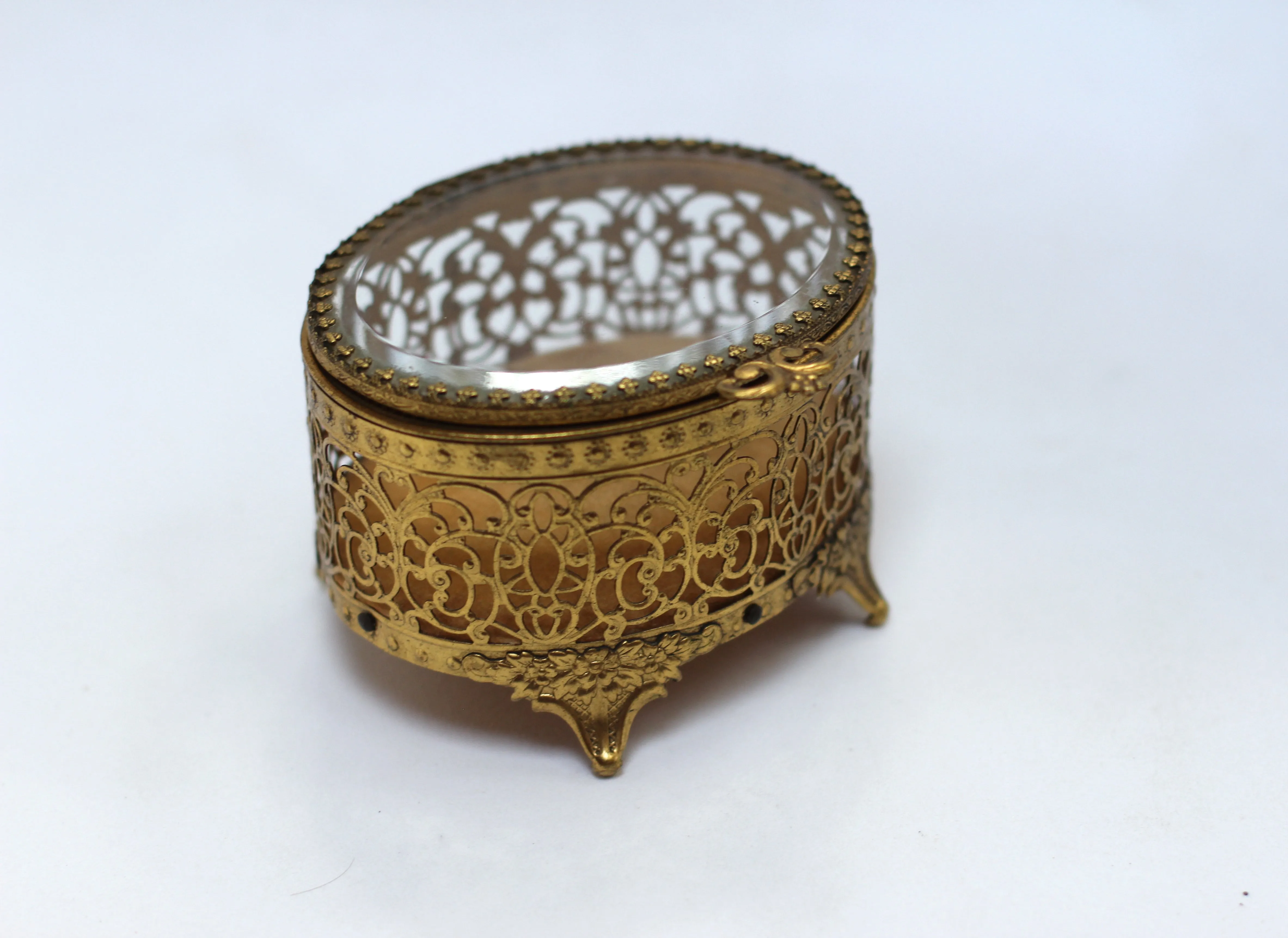 Vintage Ormolu Gold Filigree Jewelry Box #100