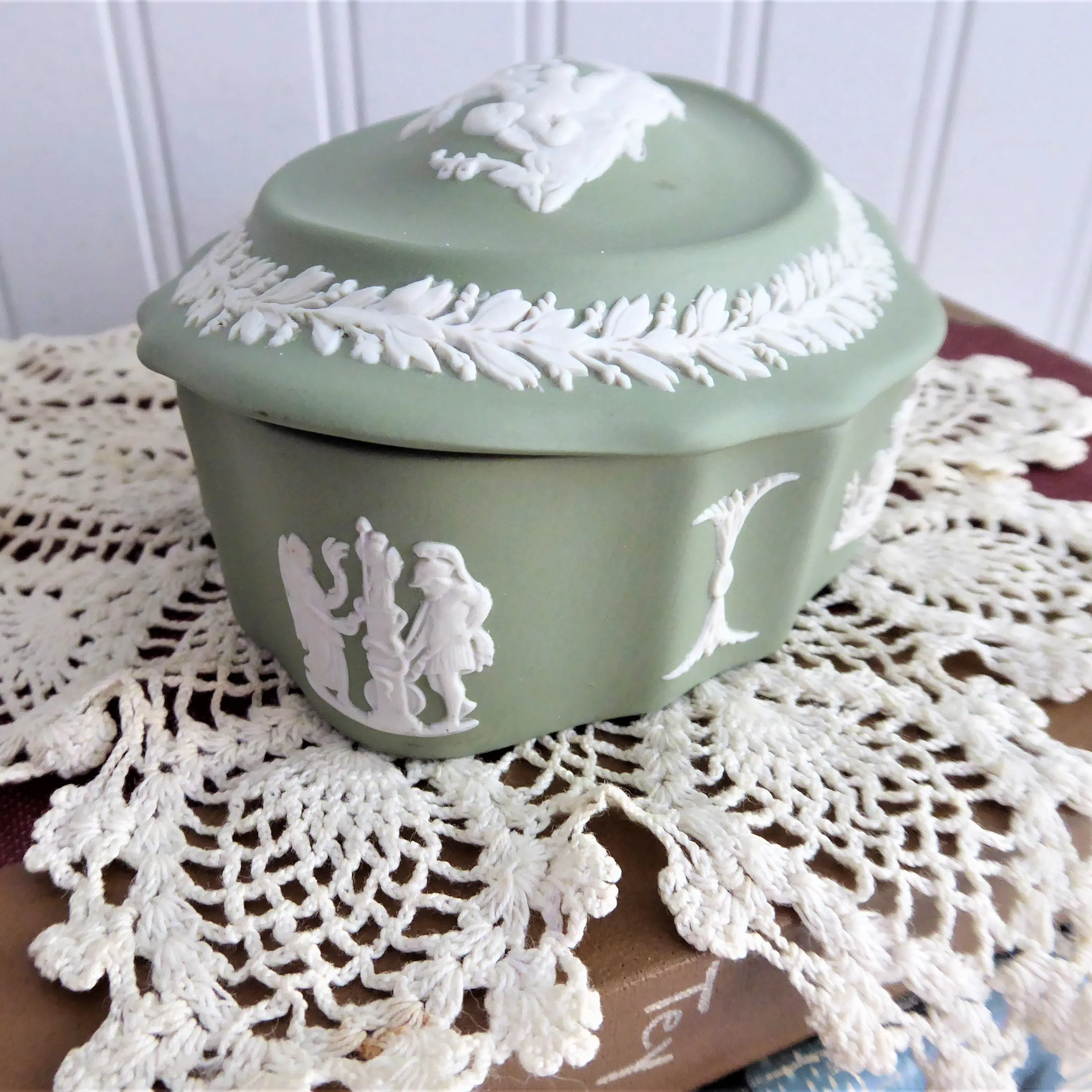 Wedgwood Green Jasperware Lidded Box 1975 Cherubs Domed Marquise Shape