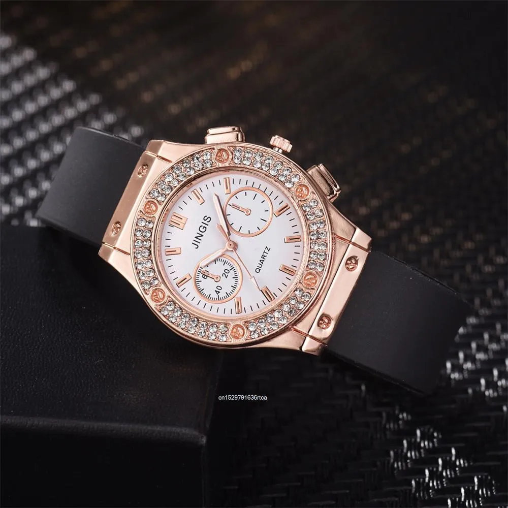 Women's Silicone Band Double Diamond Scale Dial Quartz Wrist